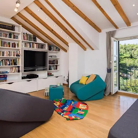 Stella Maris 수두라드